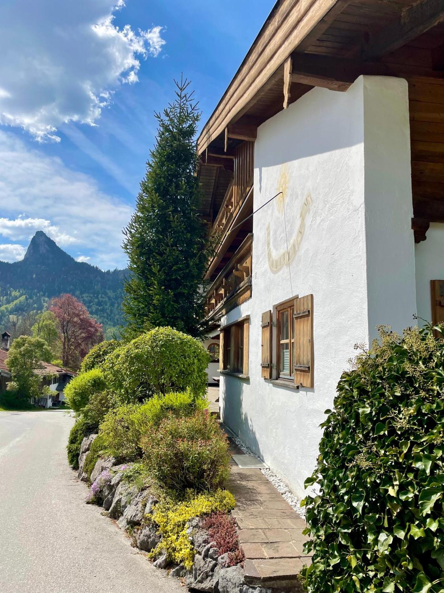 Haus Lesch - Stilvolle Mit Tollem Bergblick In Am Tegernsee Gasthof Kreuth