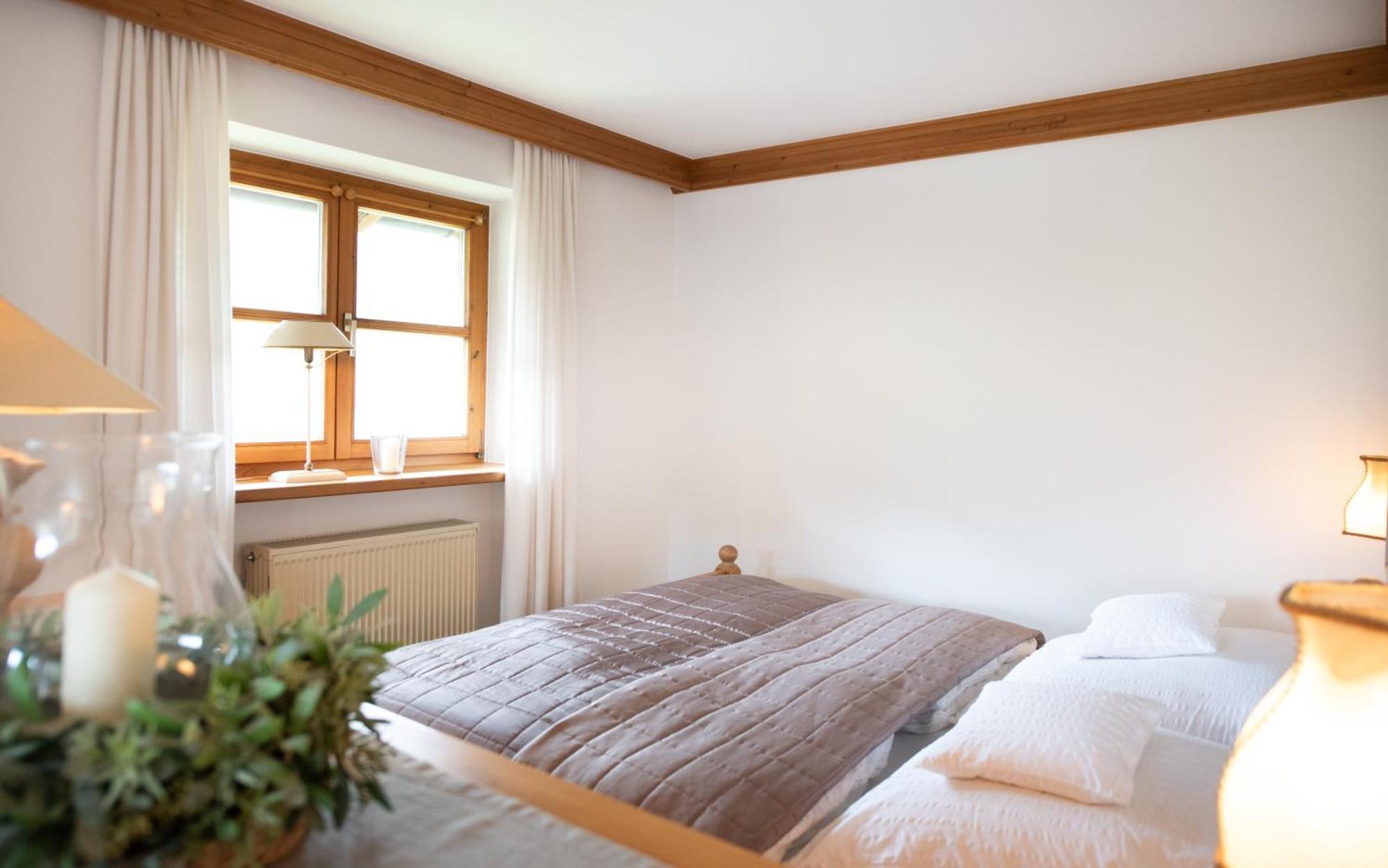 Gasthof Haus Lesch - Stilvolle Mit Tollem Bergblick In Am Tegernsee Kreuth